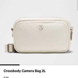 lululemon camera bag